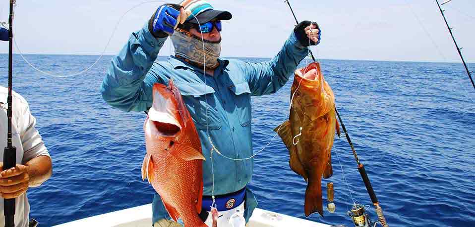 Bottom fishing chartes in Cancun and isla Mujeres